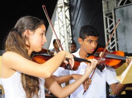 sead semana do servidor apresentacao do prima orquestra foto joao francisco 47 270x202 - Na Capital: Prima apresenta concerto natalino no Bairro dos Novais