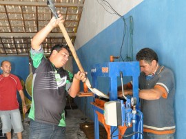 10.11.14 apicultores_agricultores_familiares_agua branca (2)