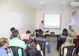 21.11.14 treinamento medicos neurologista fotos walter rafael 12 270x192 - Profissionais de saúde participam de curso sobre Aplicação de Toxina Botulínica