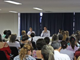 SEMINARIO OBITOS FOTO RICARDO PUPPE 33 270x202 - Governo promove seminário sobre mortalidade materno-infantil