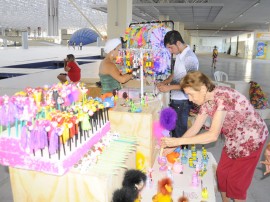 feira artesanato quilombola na funesc foto vanivaldo ferreira 141 270x202 - Artesanato quilombola é exposto no Espaço Cultural até esta sexta-feira