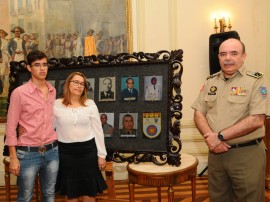 pm solinadade no palacio em homenagem ao cel chaves 6 270x202 - Fotografia de coronel Chaves passa a integrar galeria de ex-secretários