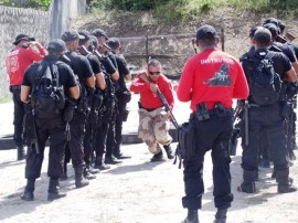 alunos do IV Ceitep têm aula com instrutores 4 270x202 - Agentes penitenciários da Paraíba participam de treinamento com instrutores do Distrito Federal