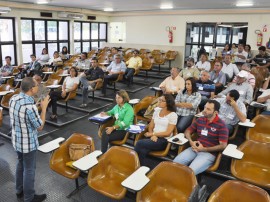 emater reuniao de panejamento no espep foto antonio david 2 270x202 - Governo da Paraíba qualifica mais de 7 mil servidores em 2014