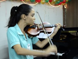 funesc termino da oficina de musica para criancas especiais foto walter rafael 60 270x202 - Escola Especial de Música Juarez encerra o ano com apresentação de alunos e anuncia matrículas para 2015