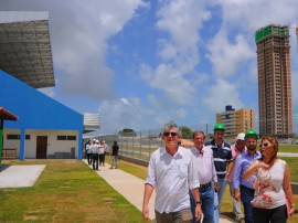 ricardo visita vila olimpica ronaldo marinho dede foto jose marques 81 270x202 - Ricardo anuncia inauguração da Vila Olímpica para 21 de dezembro