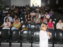 ses reuniao da saude na asplan foto vanivaldo ferreira 16 270x202 - Técnicos de laboratórios são capacitados sobre coleta de amostras para exames