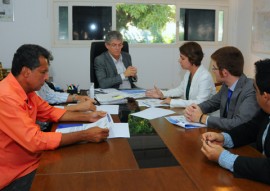 ricardo reuniao com empresarios foto jose marques 2 270x191 - Governador discute implantação de parque eólico nos municípios do Vale do Sabugi