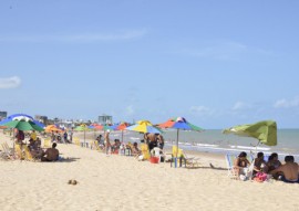 ses exposicao solar praias cuidado no verao contra o cancer de pele foto joao francisco 9 270x191 - Secretaria da Saúde alerta sobre doenças causadas pelo sol