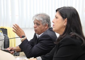 10.02.2015 Reunião com a cúpula de Segurança. Fotos Jr Fernandes 8 270x191 - Governadora em exercício se reúne com forças de segurança e discute planejamento de ações