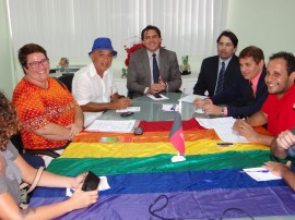 LGBT e Jean Nunes reunião 03.02.2015 3 270x202 - Segurança e representantes de entidades LGBT discutem novas formas de tratamento nas delegacias