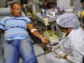 hemocentro doacao de sangue foto walter rafael 2 270x202 - Hospital de Trauma realiza campanha para aumentar estoque de sangue no Carnaval