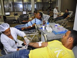 hemocentro doacao de sangue foto walter rafael 8 270x202 - Hospital de Trauma realiza campanha para aumentar estoque de sangue no Carnaval