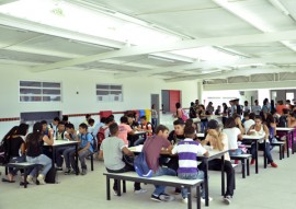 see alunos da escola tecnica de abyeux recebidos por diretor e professores 1 270x191 - Começa ano letivo na Escola Técnica Estadual de Bayeux