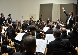 05.03.15 concerto ospb fotos roberto guedes 444 270x191 - Orquestra Sinfônica da Paraíba apresenta concerto com solos da mezzo-soprano Sibelle de Luna