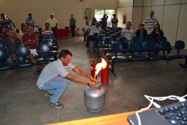 25.03.15 brigadistas empasa recebem treinamento 2 270x180 - Servidores da Empasa recebem treinamento para formação de brigada de combate a incêndio