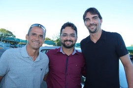 SECRETARIO FOI RECEBE VANDERLEY E GIBA OA 31 270x180 - Giba e Vanderlei Cordeiro chegam a João Pessoa para inauguração da Vila Olímpica