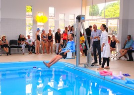 ricardo ENTREGA PISCINA terapeutica no lar da providencia foto jose marques 5 270x191 - Ricardo entrega piscina terapêutica do Lar da Providência