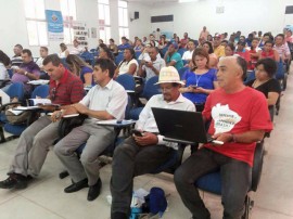 23.04.15 sabre ciclo estadual conferncias tematicas 5 270x202 - Governo do Estado inicia conferências temáticas discutindo políticas públicas para agricultores