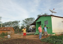 Emater producao e venda de hortalicas muda vida de familia em suma agricultura 1 270x191 - Governo do Estado incentiva agricultura familiar em Sumé