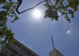 sol 270x192 - Meteorologia prevê sol com possibilidade de chuvas ocasionais nesta terça-feira