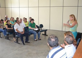 transito seguranca e mobilidade sao discutidos em reuniao com comerciantes ds empasa 7 270x191 - Trânsito, segurança e mobilidade são discutidos em reunião com comerciantes da Empasa