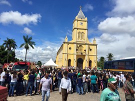 maio amarelo. mari