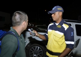 25.04.15 detran pb lei seca foto walter rafael 23 270x191 - Operação Lei Seca intensifica atuação durante as festas juninas