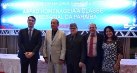 CEM MAIORES FOTO COM SECRETÁRIOS E MOZART MONTENEGRO OK 270x144 - Empresas que mais recolheram ICMS em 2014 são homenageadas