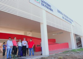 VISITA OBRAS ESCOLA TECNICA 5 270x191 - Ricardo inspeciona obras e destaca avanço dos investimentos na Capital