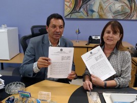 aristeu chaves e margareth diniz 2 270x202 - Detran e UFPB firmam parceria para executar projetos de pesquisa e reativam convênio de estágio