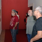 artistas observam galeria_foto walter rafael_1