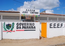 see parceria com seap em reforma de escola em bayeux 1 270x191 - Governo entrega escola reformada por reeducandos do projeto “Construindo a Liberdade”