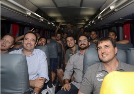 08.07.15 sejel recebe selecao brasileira de volei foto walter rafael 6 270x191 - Seleções brasileira e argentina chegam a João Pessoa para jogo internacional de vôlei