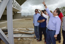 17.07.15 gov. adriano visita amigao ©roberto guedes 37 270x184 - Governador em exercício visita obras em Campina Grande