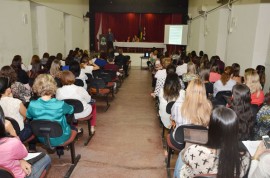 31.07.15 reuniao capacitacao saude fotos alberi pontes 26 270x178 - Governo do Estado participa de curso de Formação de Preceptores e Tutores para Residência em Saúde