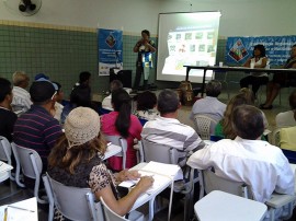 Glaciane faz palestra na IV CSAN 02 15 07 2015 270x202 - Palestra na Conferência de Segurança Alimentar destaca papel educativo e preventivo da Agevisa/PB