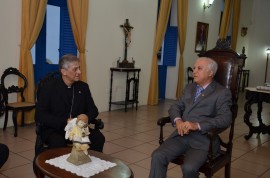 Governador Marcos C visita Arc Dom Aldo Pagotto 22 07 15   61 270x178 - Governador em exerc&iacute;cio visita o arcebispo Dom Aldo Pagotto