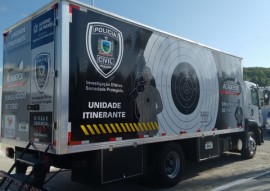 seds pc expoe caminhao do simulador de tiro durante multifeira em joao pessoa 1 270x191 - Polícia expõe simulador de tiro durante Multifeira em João Pessoa