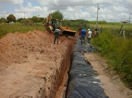 2014 09 30 11.50 270x202 - Governo lança programa de capacitação em barragens subterrâneas no Sertão