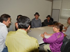 27 08 2015 Ciganos Fotos de Luciana Bessa 4 270x202 - Governo participa de reunião com representantes da comunidade cigana e Energisa