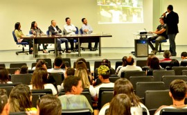 01.09.15 evento dialogo setor produtivo renea 1 270x166 - Governo do Estado reúne alunos da rede estadual no evento Diálogo com o Setor Produtivo