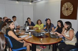 28 09 2015 Reunião Sedh Ministerio Público Fotos Luciana Bessa 5 270x179 - Governo do Estado apresenta expansão da rede acolhimento de criança e adolescente ao TJ e MP