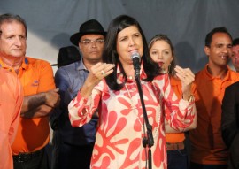 28 09 15 vice governadora ligia feliciano na zona rural de bananeiras foto junior fernandes 4 270x191 - Vice-governadora entrega pavimentação em comunidade rural de Bananeiras   