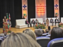 FOTO RICARDOPUPPE Dr Roberta Secretária da Saúde Conferencia Abertura 229 1 1 270x202 - Conferência Estadual de Saúde é oficialmente aberta no Espaço Cultural