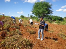 irrigação 0809 270x202 - Paraíba lidera contratações do Pronaf na região Nordeste