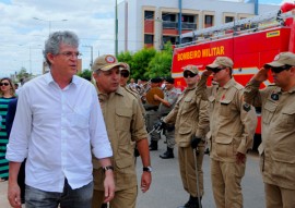 ricardo em SOUSA BOMBEIROS foto jose marques 8 270x191 - Ricardo entrega Batalhão dos Bombeiros e nova viatura de combate a incêndio em Sousa