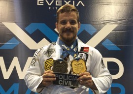 seds policial Tarcisio Jardim ganha campeonato mundial de jiu jitsu 2 270x191 - Policial civil paraibano conquista título mundial de Jiu-Jitsu em competição nos Estados Unidos