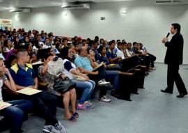 see semana do consumo seguro combate a pirataria nas escolas tecnicas do estado foto delmer rodrigues 2 270x191 - Semana do Consumo Seguro reúne alunos da rede estadual para debater combate à pirataria