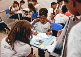 see alunos e professores de bayeux projeto pioneiro foto ascom 2 270x191 - Governo capacita alunos e professores para trabalhar empreendedorismo com projeto pioneiro